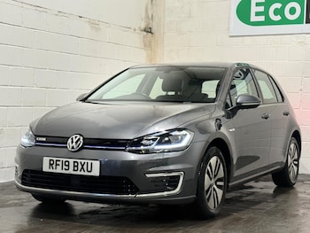 Used Volkswagen Golf 2019 for sale - 77574530: Photo