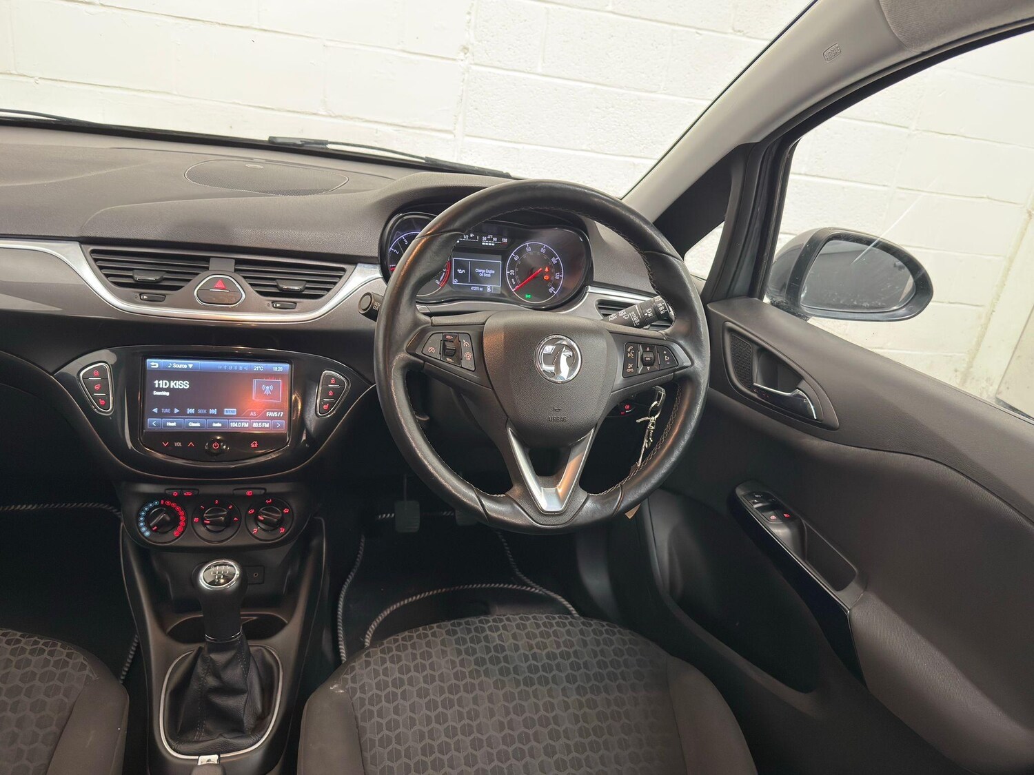 Vehicle 33