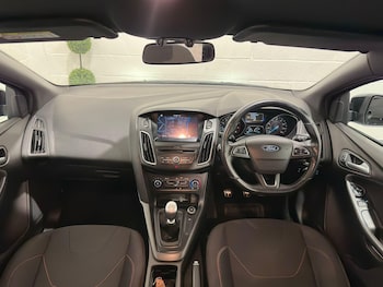 Used Ford Focus 2017 for sale - 75291230: Photo
