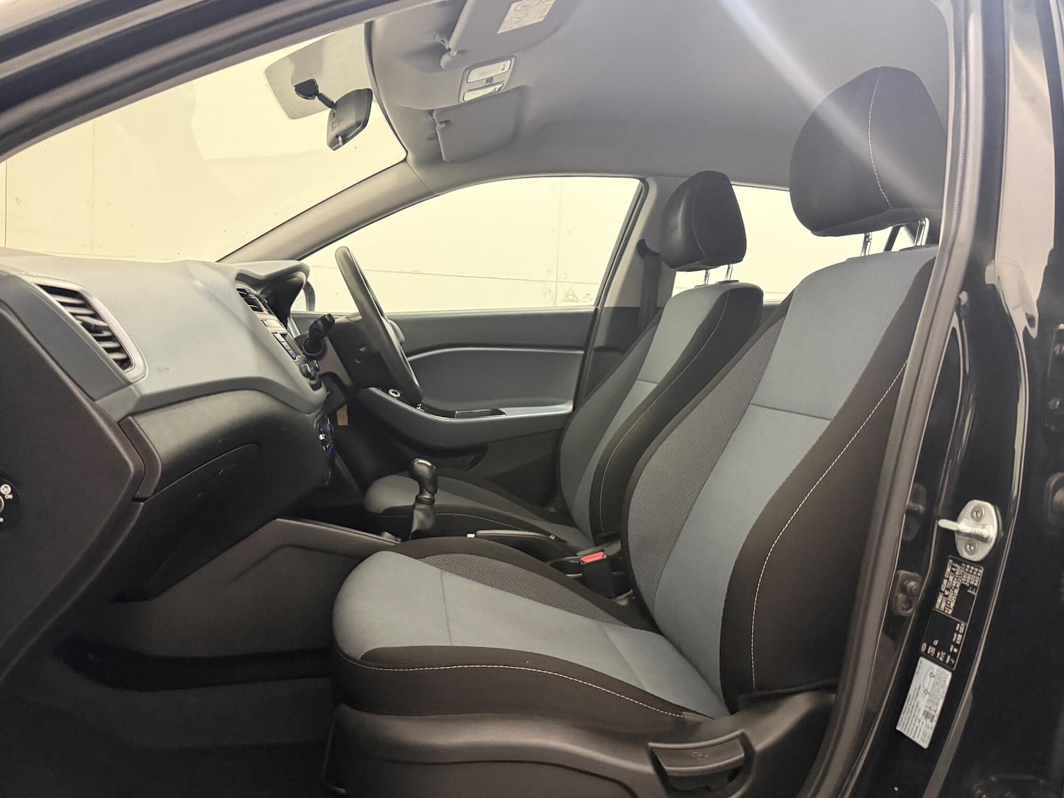 Used Hyundai i20 2016 for sale - 76561515: Photo 26