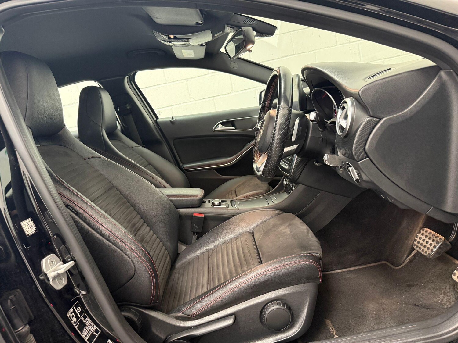 Used Mercedes-Benz A-Class 2017 for sale - 76926947: Photo 25