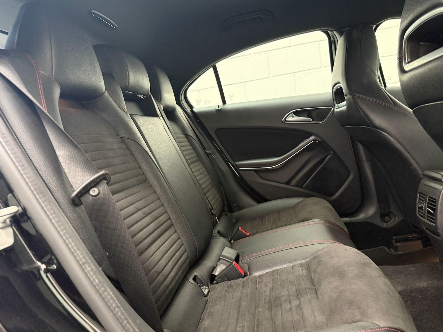 Used Mercedes-Benz A-Class 2017 for sale - 76926947: Photo 30