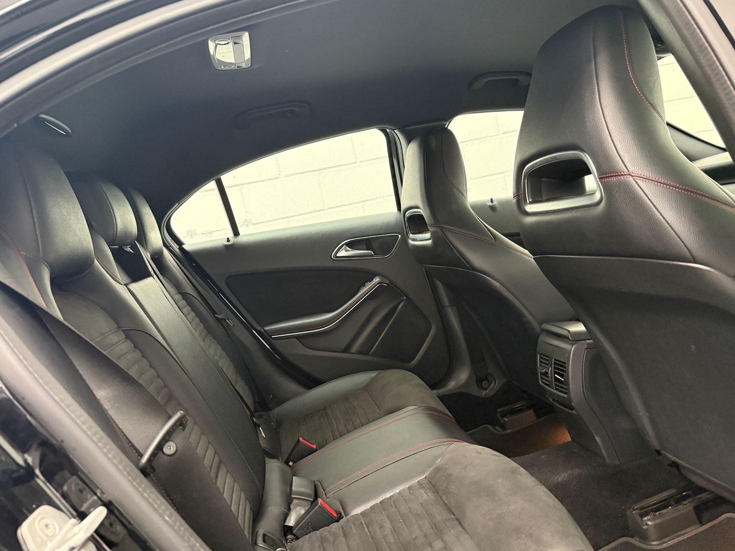 Used Mercedes-Benz A-Class 2017 for sale - 76926947: Photo 35