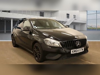 Used Mercedes-Benz A-Class 2015 for sale - 75609029: Photo