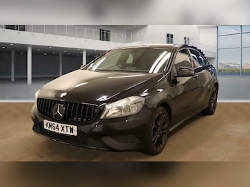 Used Mercedes-Benz A-Class 2015 for sale - 75609029: Photo