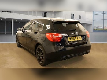 Used Mercedes-Benz A-Class 2015 for sale - 75609029: Photo