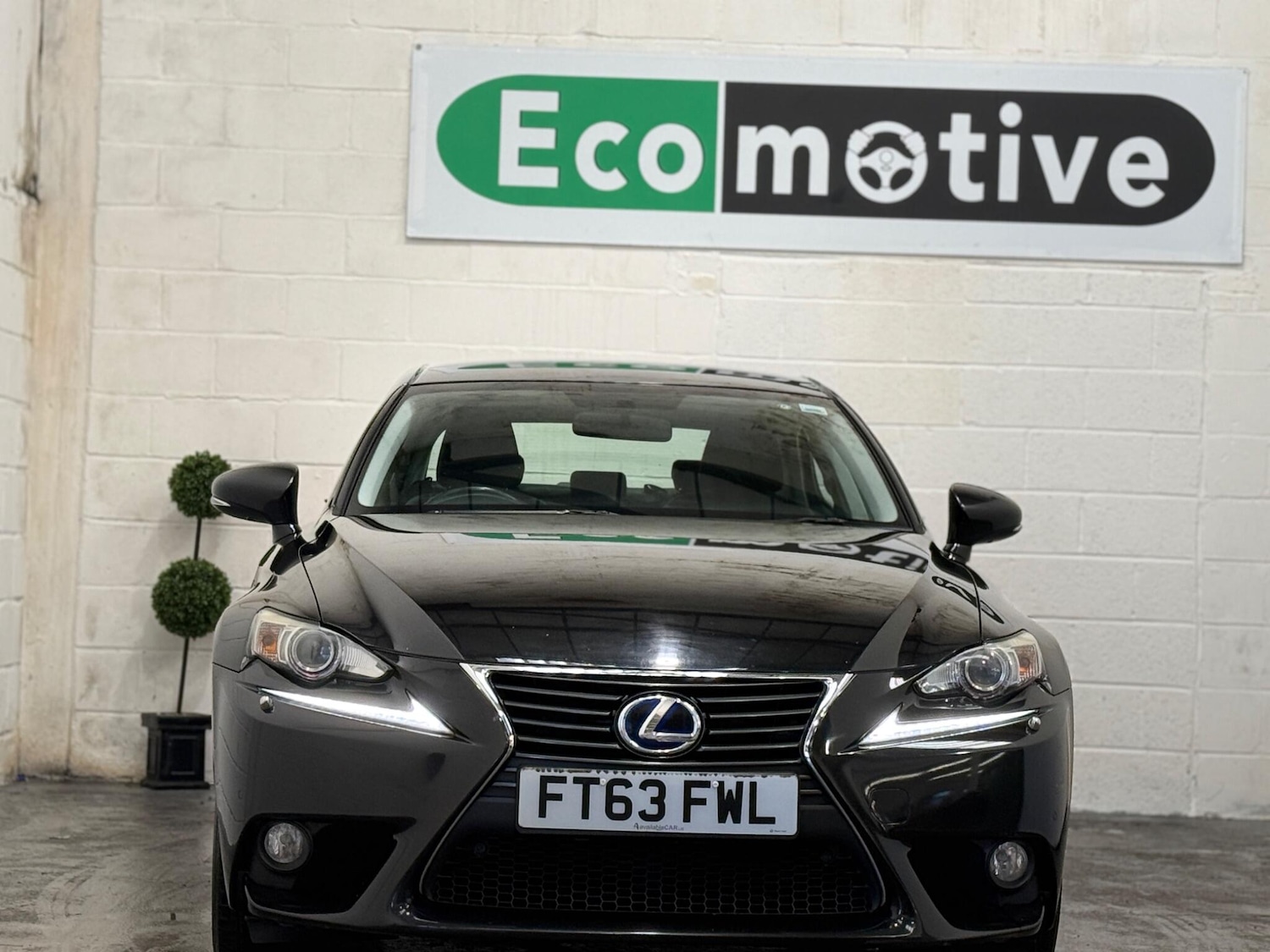 Used Lexus IS for sale - 77705201: Photo 2