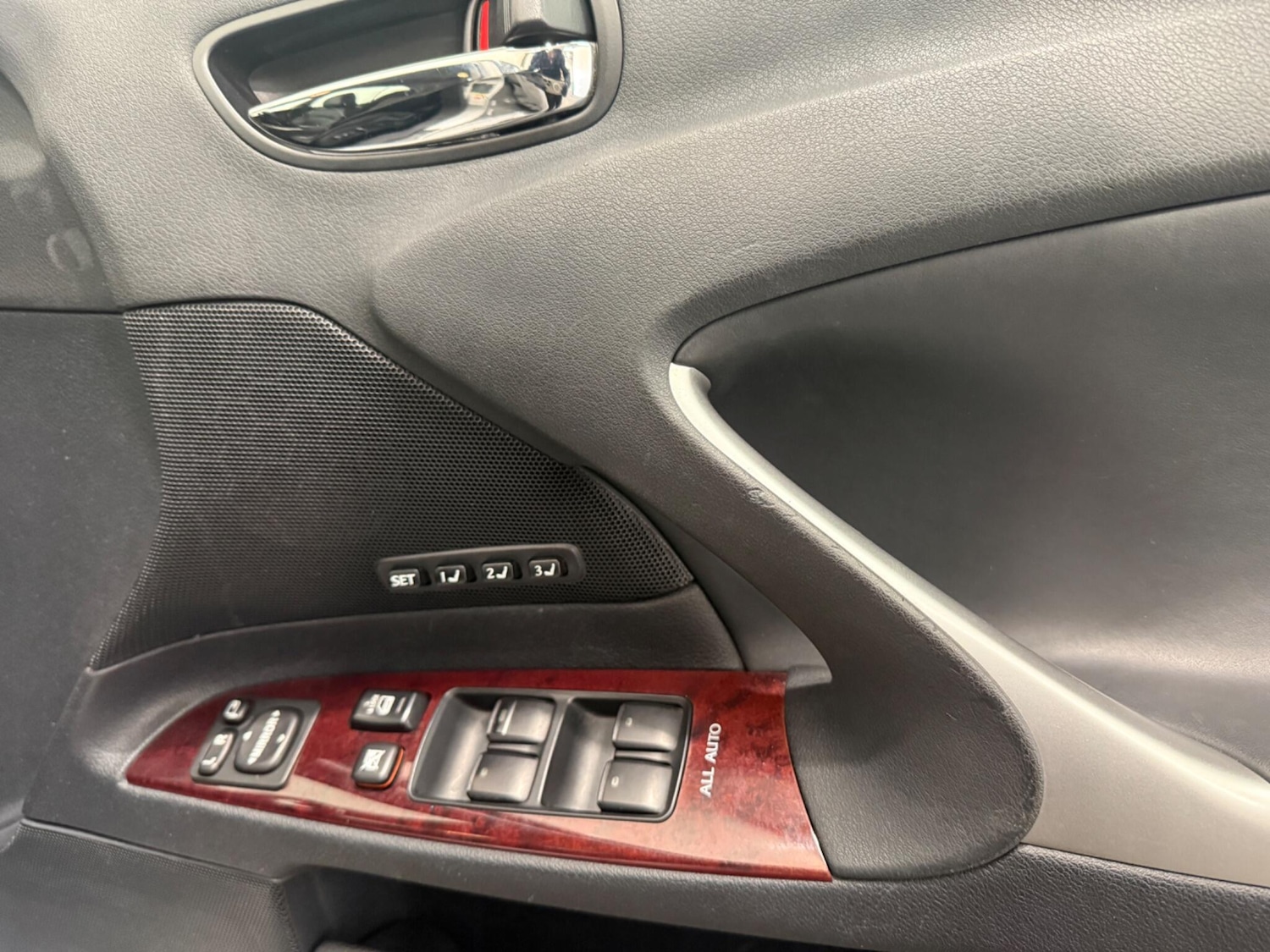 Used Lexus IS 2007 for sale - 77291951: Photo 46