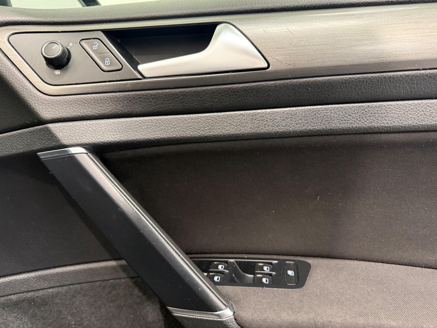 Used Volkswagen Golf 2013 for sale - 76800850: Photo 29