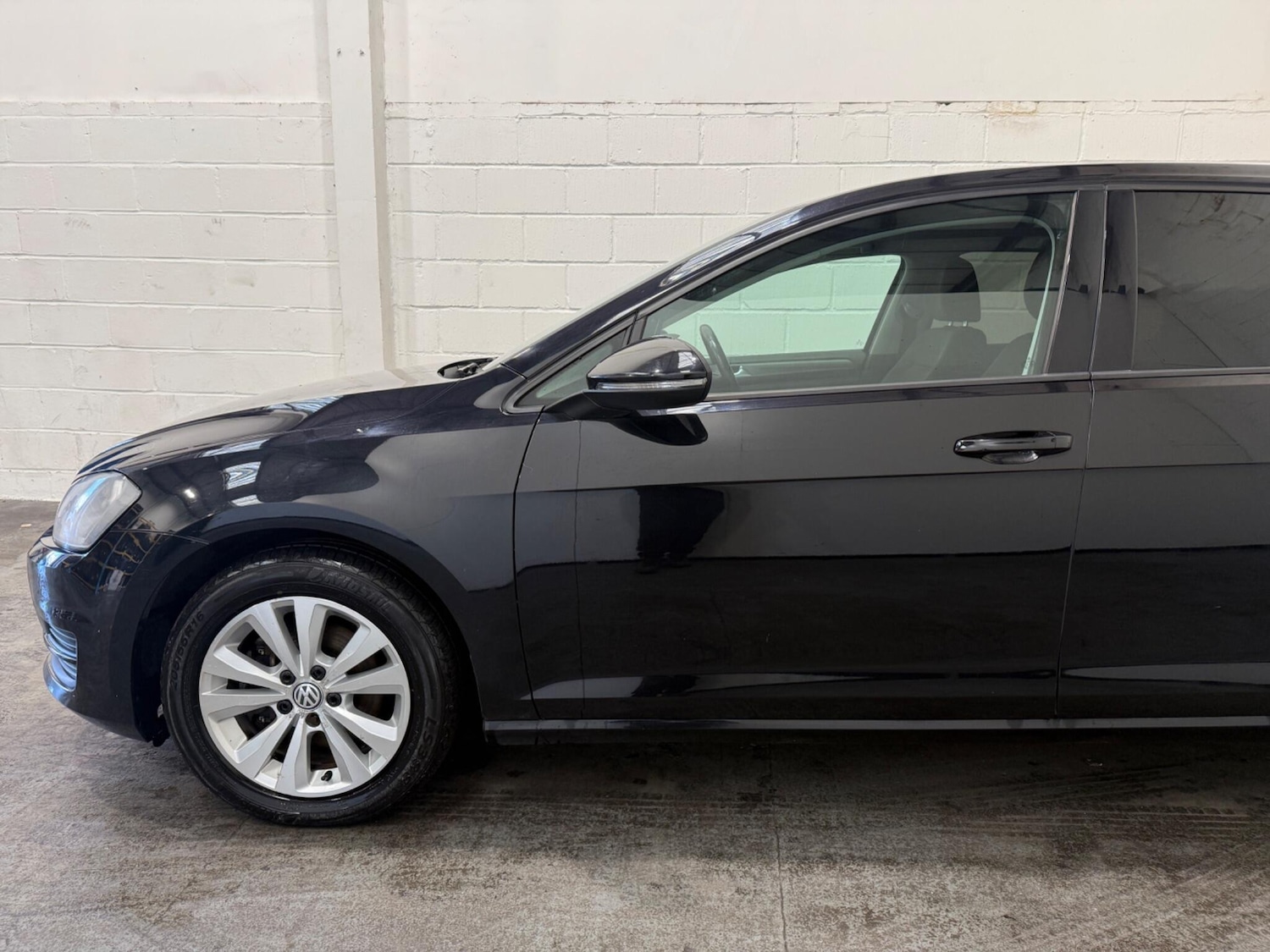 Used Volkswagen Golf 2013 for sale - 76800850: Photo 8