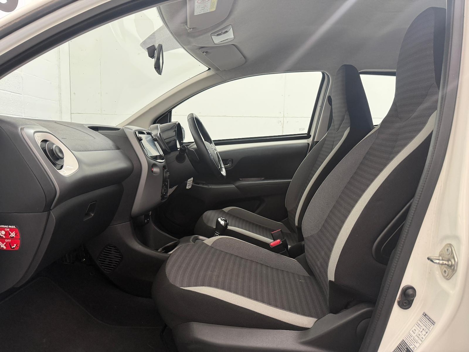 Used Toyota AYGO 2019 for sale - 76988791: Photo 42