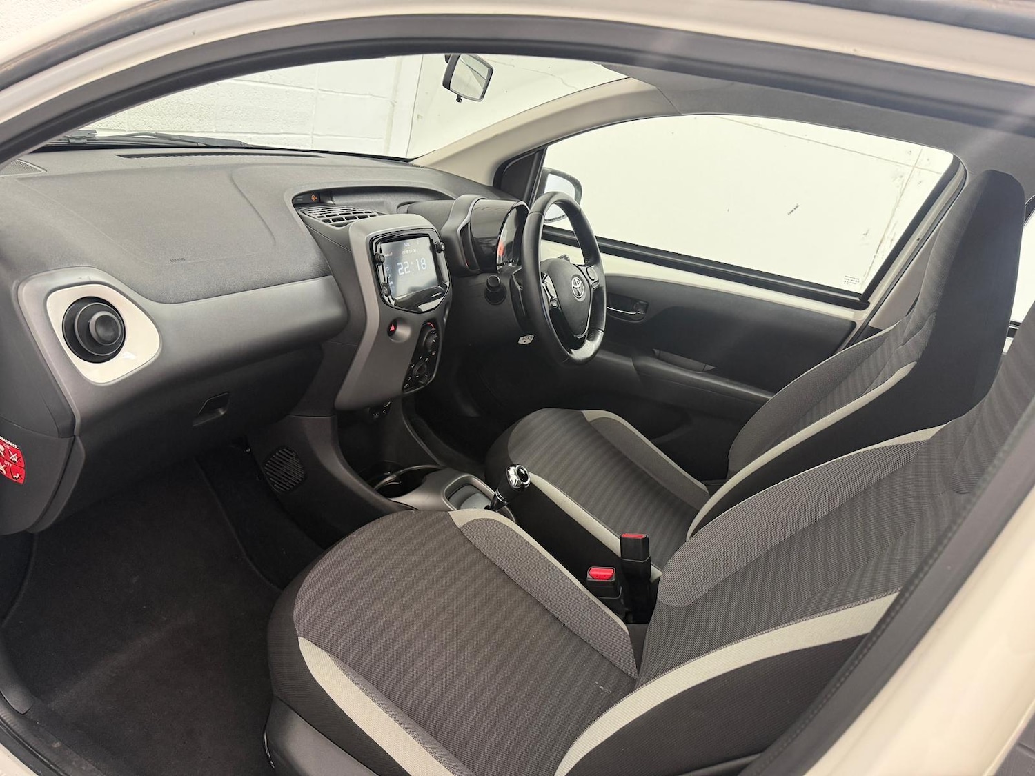 Used Toyota AYGO 2019 for sale - 76988791: Photo 46
