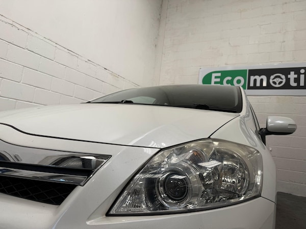 Used Toyota Auris 2011 for sale - 75577629: Photo 10