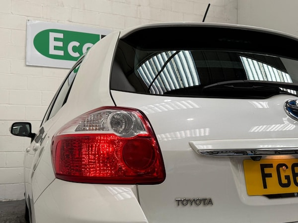 Used Toyota Auris 2011 for sale - 75577629: Photo 14
