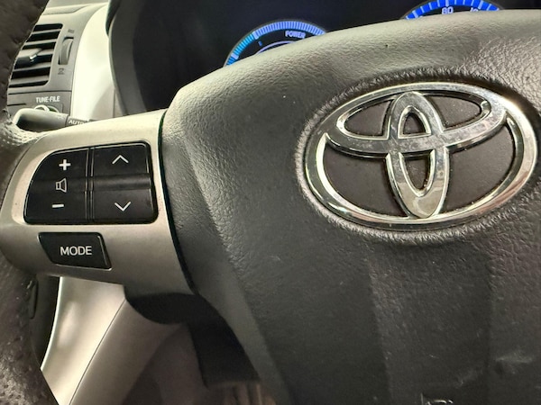 Used Toyota Auris 2011 for sale - 75577629: Photo 27