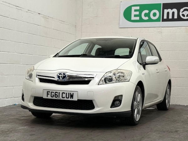 Used Toyota Auris 2011 for sale - 75577629: Photo 2