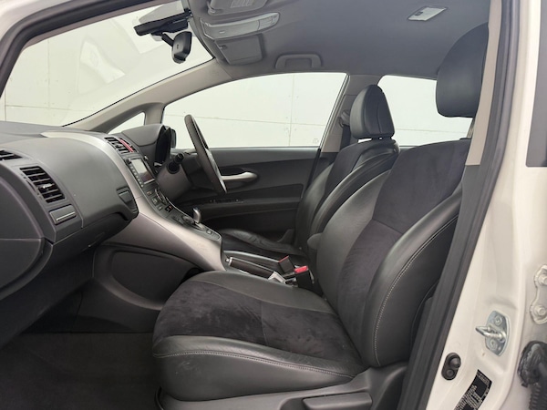 Used Toyota Auris 2011 for sale - 75577629: Photo 41
