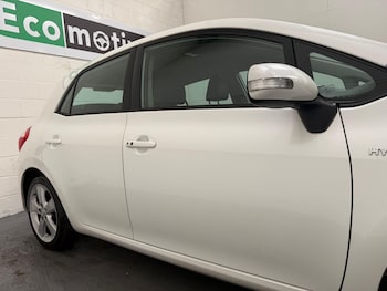 Used Toyota Auris 2011 for sale - 75577629: Photo