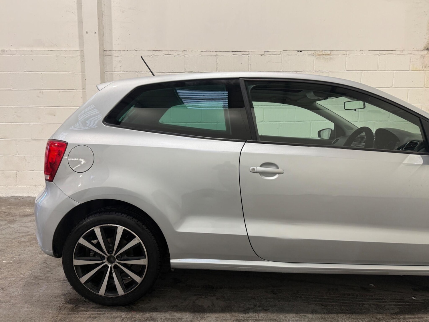 Used Volkswagen Polo 2012 for sale - 77119588: Photo 14