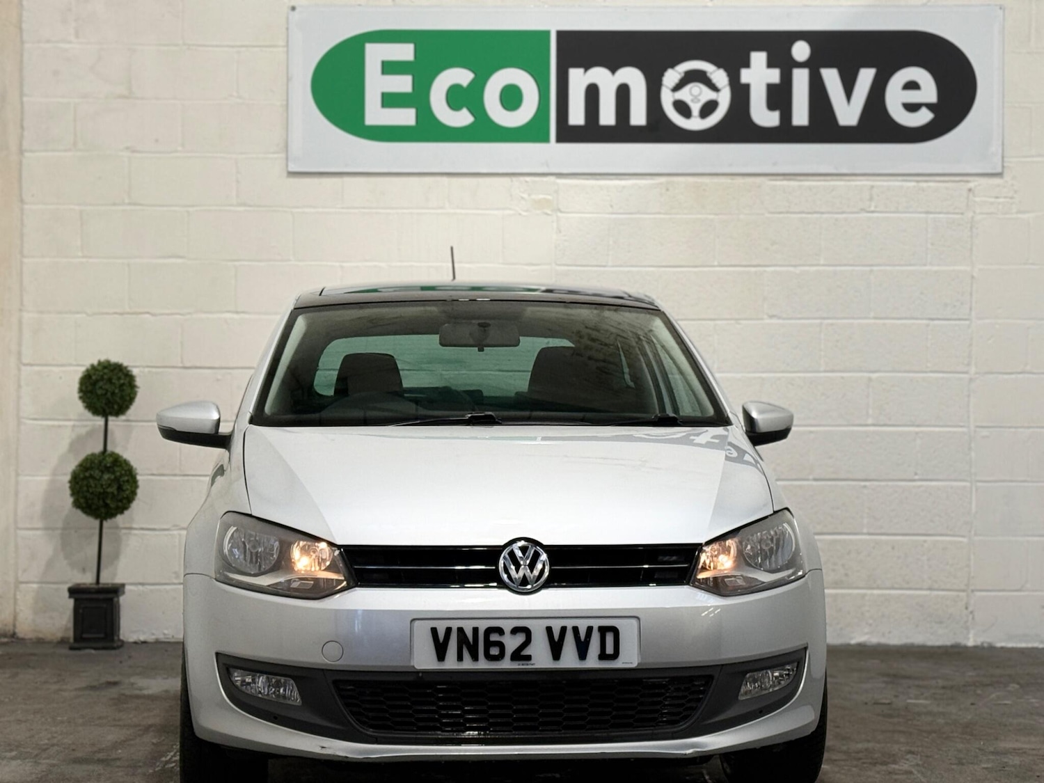 Used Volkswagen Polo 2012 for sale - 77119588: Photo 2