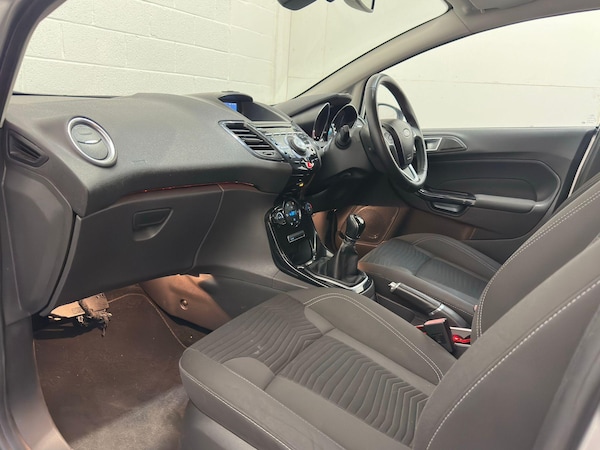 Used Ford Fiesta 2014 for sale - 75291406: Photo 38