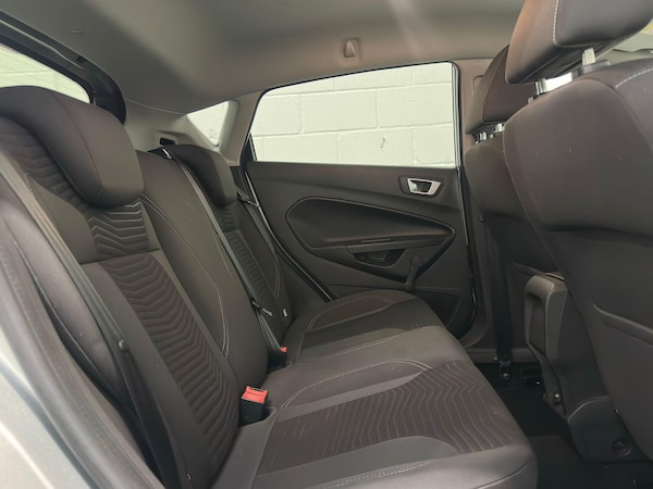 Used Ford Fiesta 2014 for sale - 75291406: Photo 47