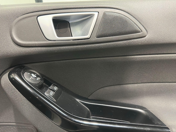 Used Ford Fiesta 2014 for sale - 75291406: Photo 49