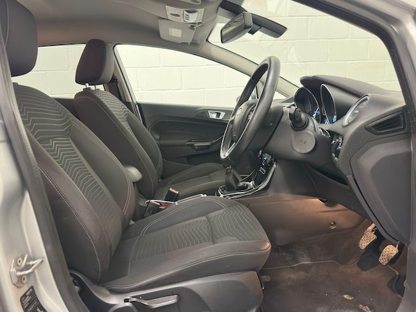 Used Ford Fiesta 2014 for sale - 75291406: Photo 50