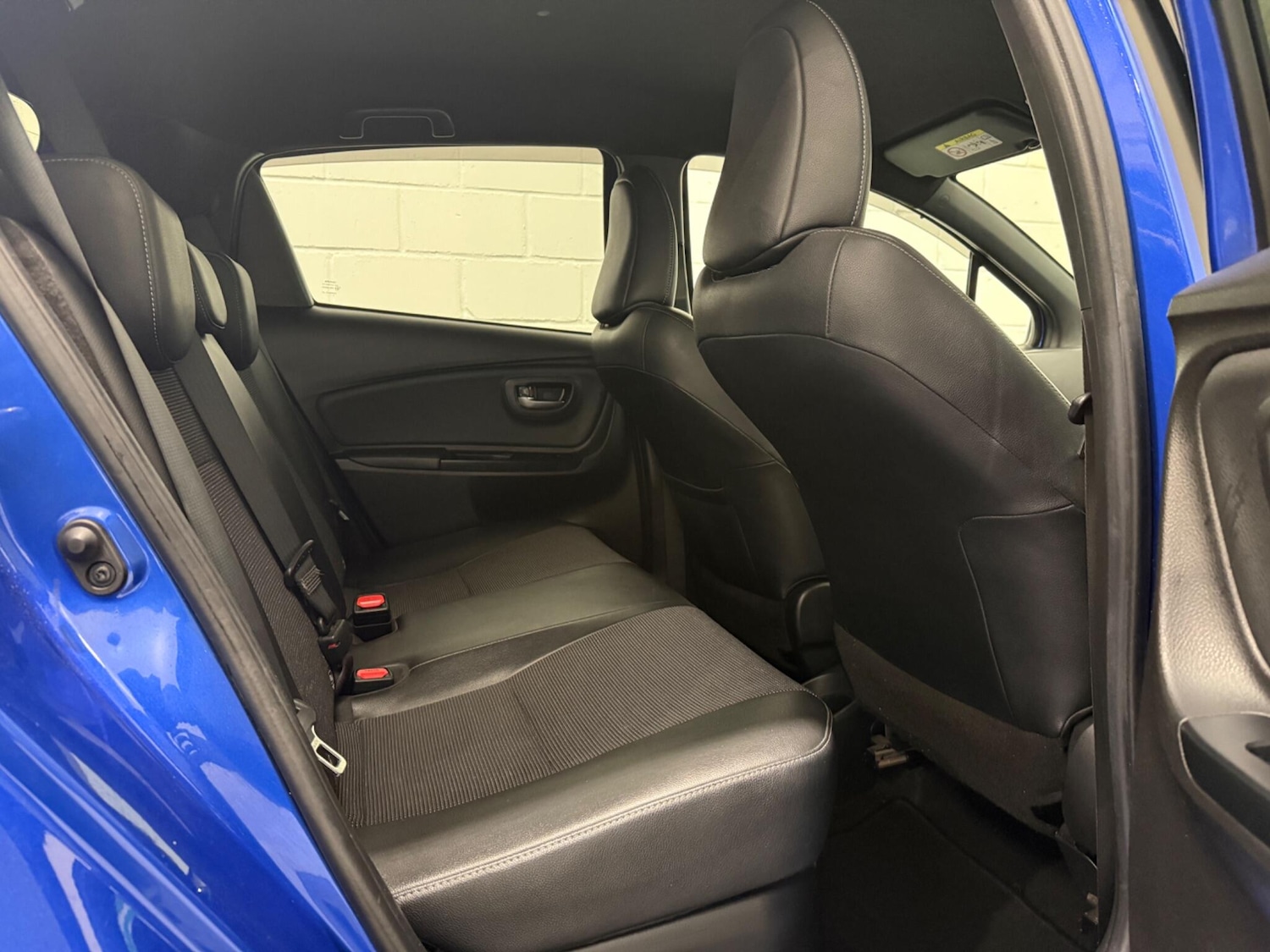 Used Toyota Yaris 2018 for sale - 76824617: Photo 22