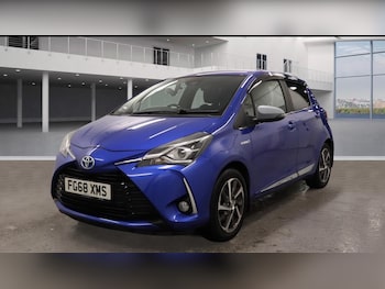 Used Toyota Yaris 2018 for sale - 76824617: Photo