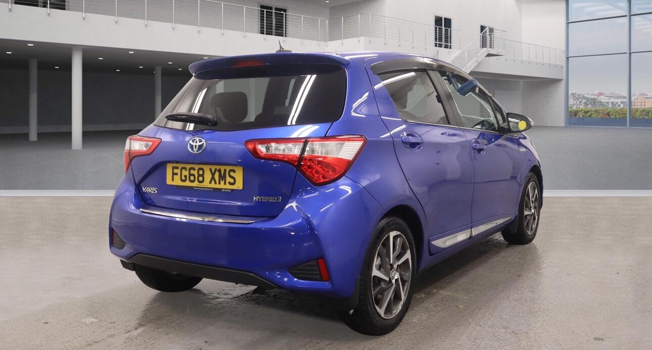 Used Toyota Yaris 2018 for sale - 76824617: Photo 4