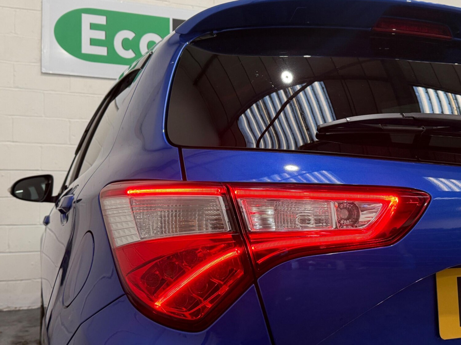 Used Toyota Yaris 2018 for sale - 76824617: Photo 40