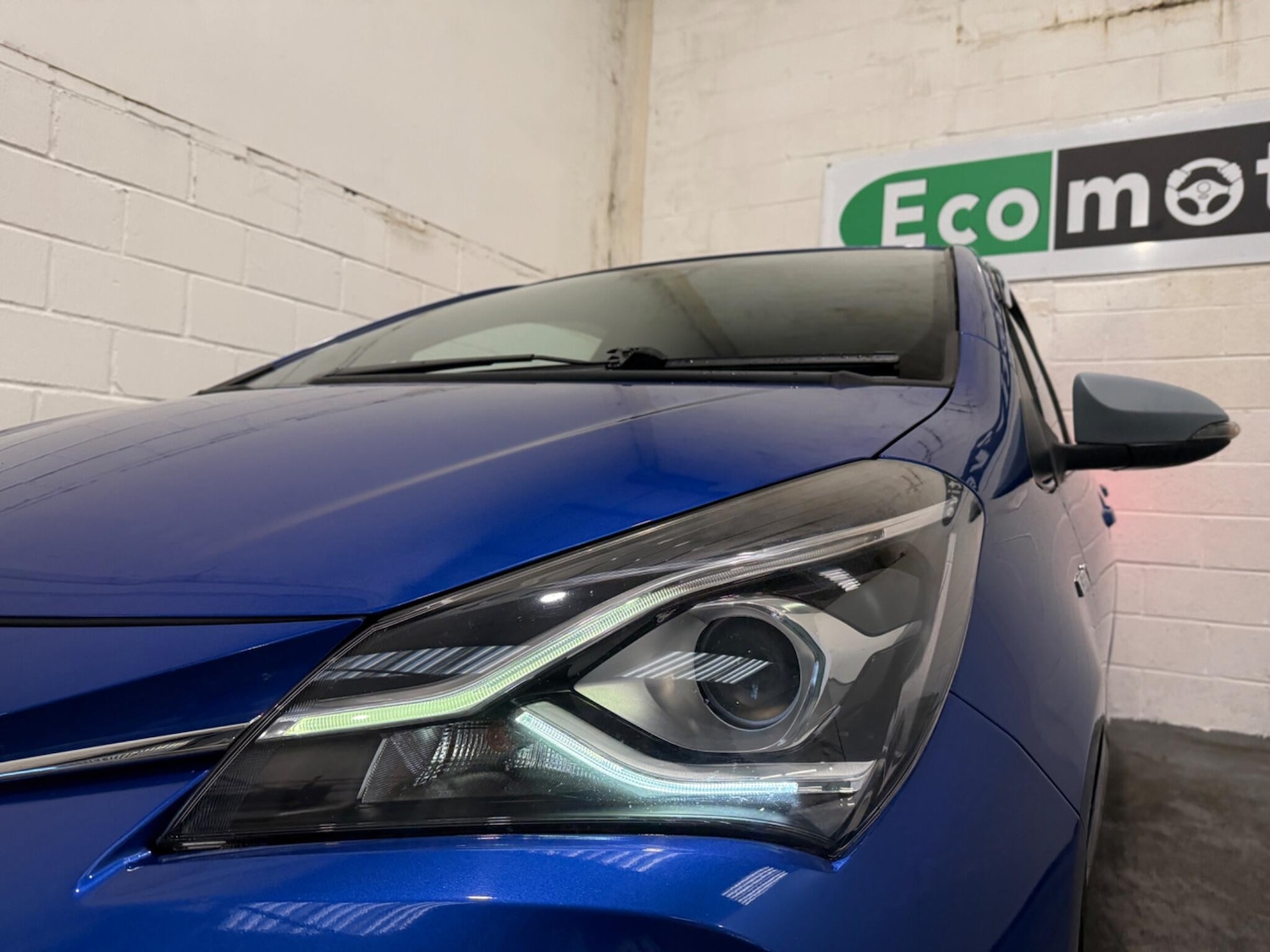 Used Toyota Yaris 2018 for sale - 76824617: Photo 47