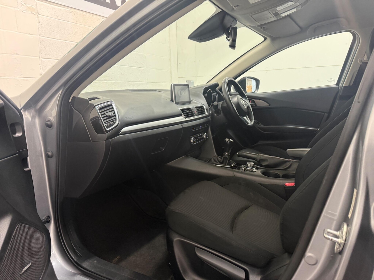 Used Mazda Mazda3 2016 for sale - 77768506: Photo 32