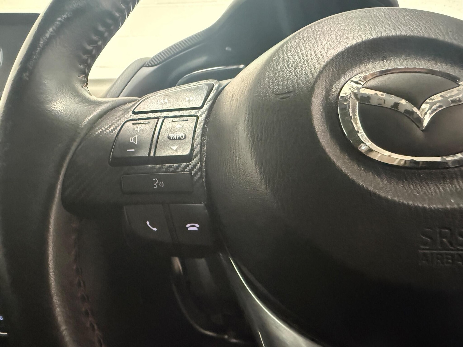 Used Mazda Mazda3 2016 for sale - 77768506: Photo 45