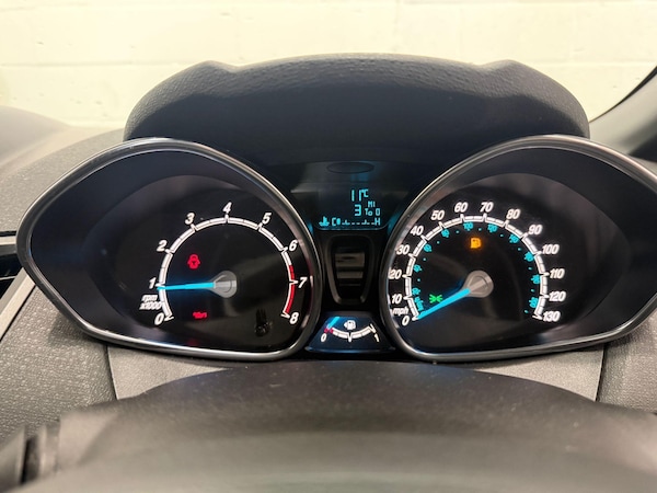 Used Ford Fiesta 2016 for sale - 76226993: Photo 31