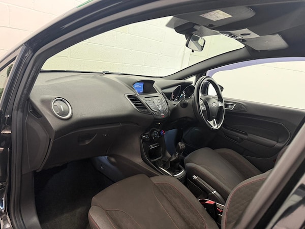 Used Ford Fiesta 2016 for sale - 76226993: Photo 45