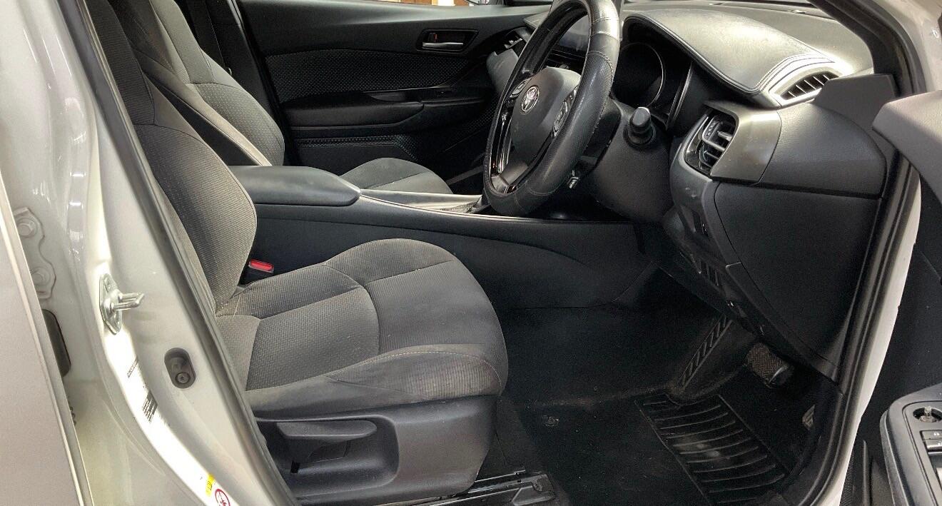 Used Toyota C-HR for sale - 78116329: Photo 6