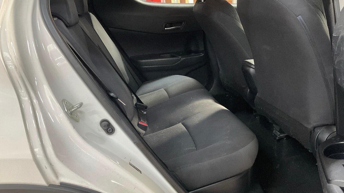 Used Toyota C-HR for sale - 78116329: Photo 7