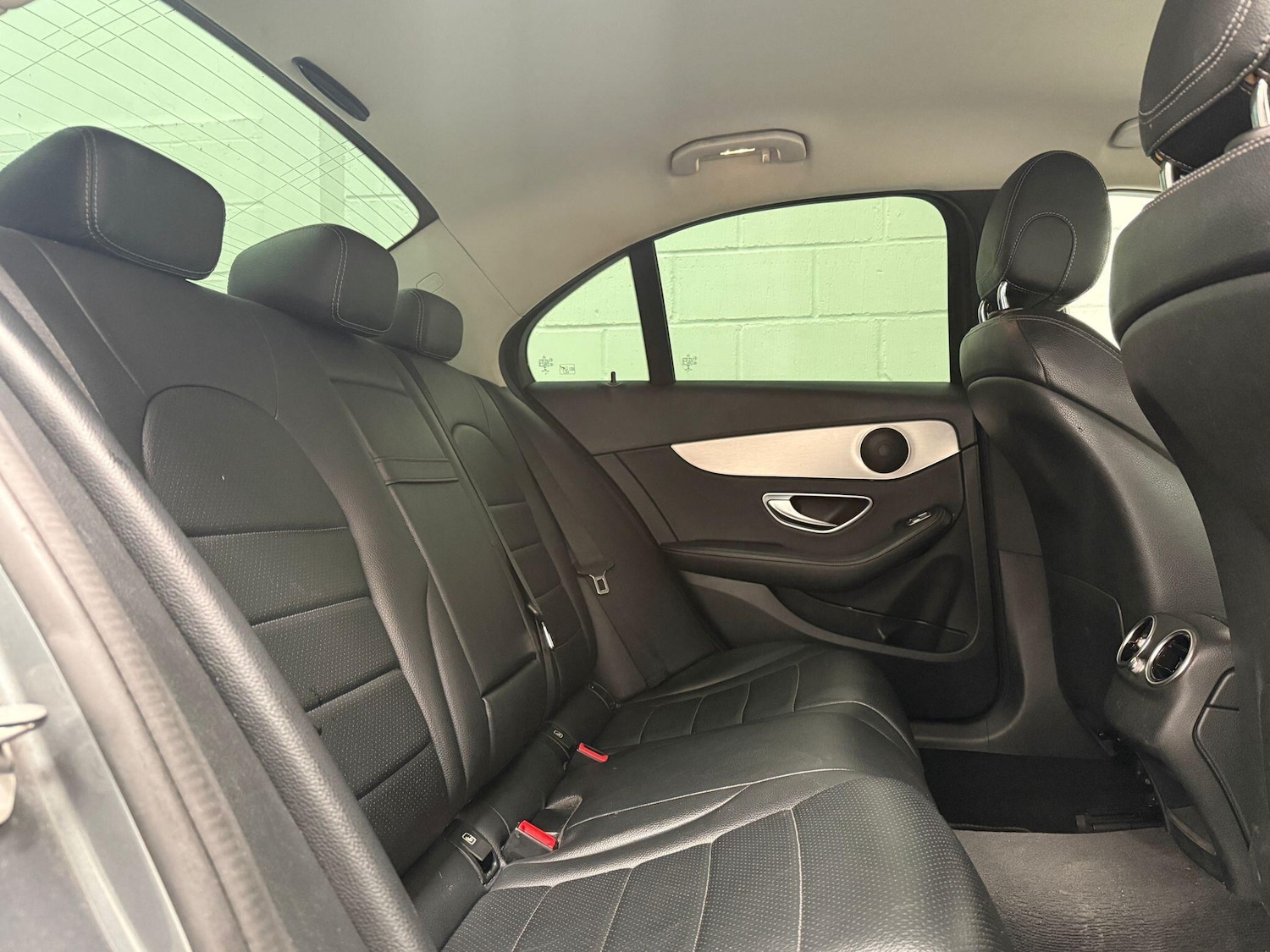 Used Mercedes-Benz C Class 2016 for sale - 77646062: Photo 32