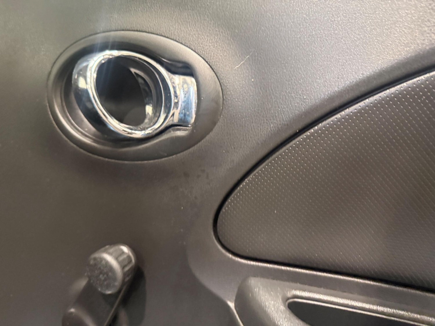 Used Nissan Micra 2015 for sale - 76935977: Photo 34