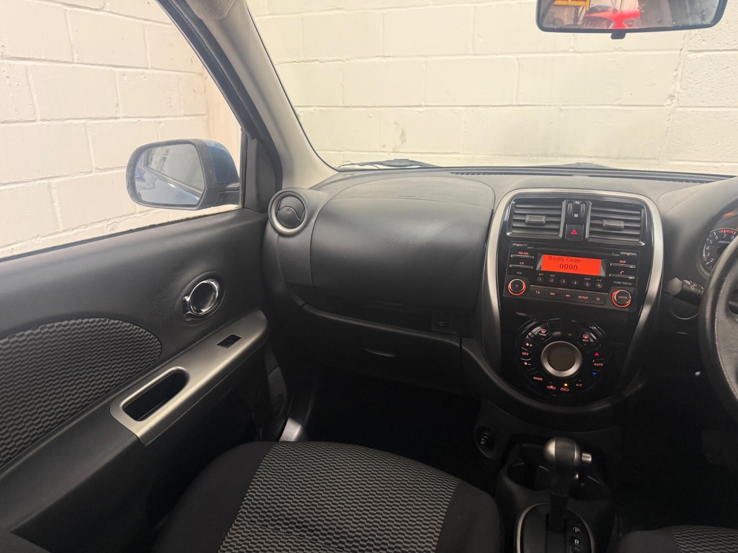 Used Nissan Micra 2015 for sale - 76935977: Photo 37