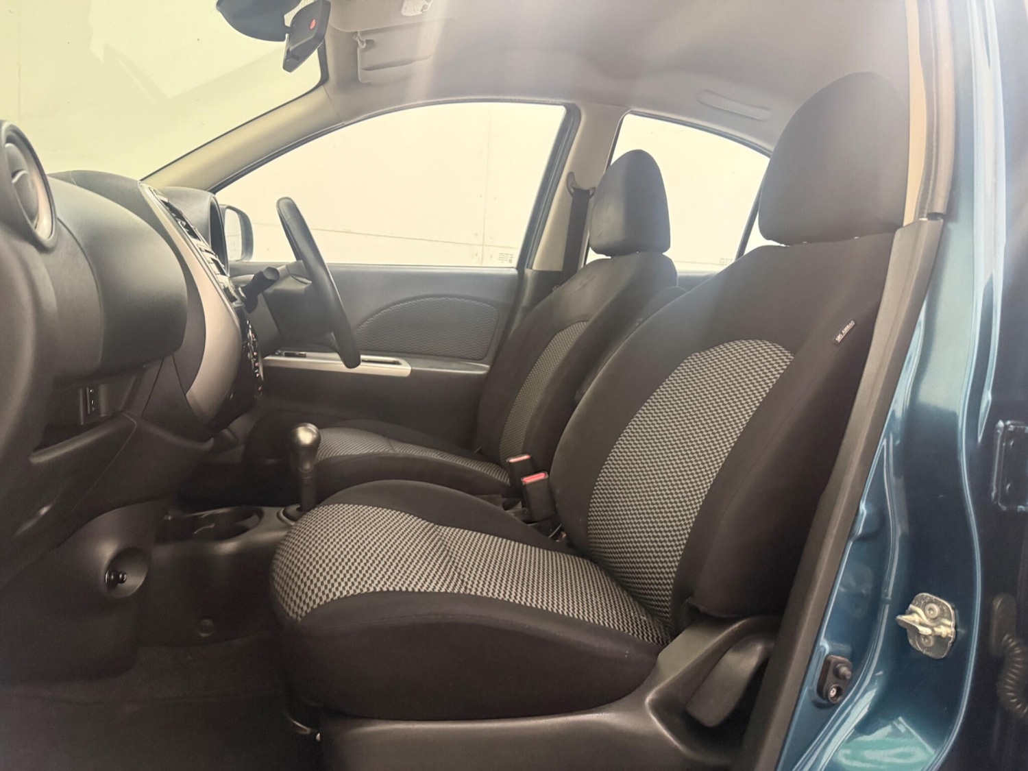 Used Nissan Micra 2015 for sale - 76935977: Photo 43