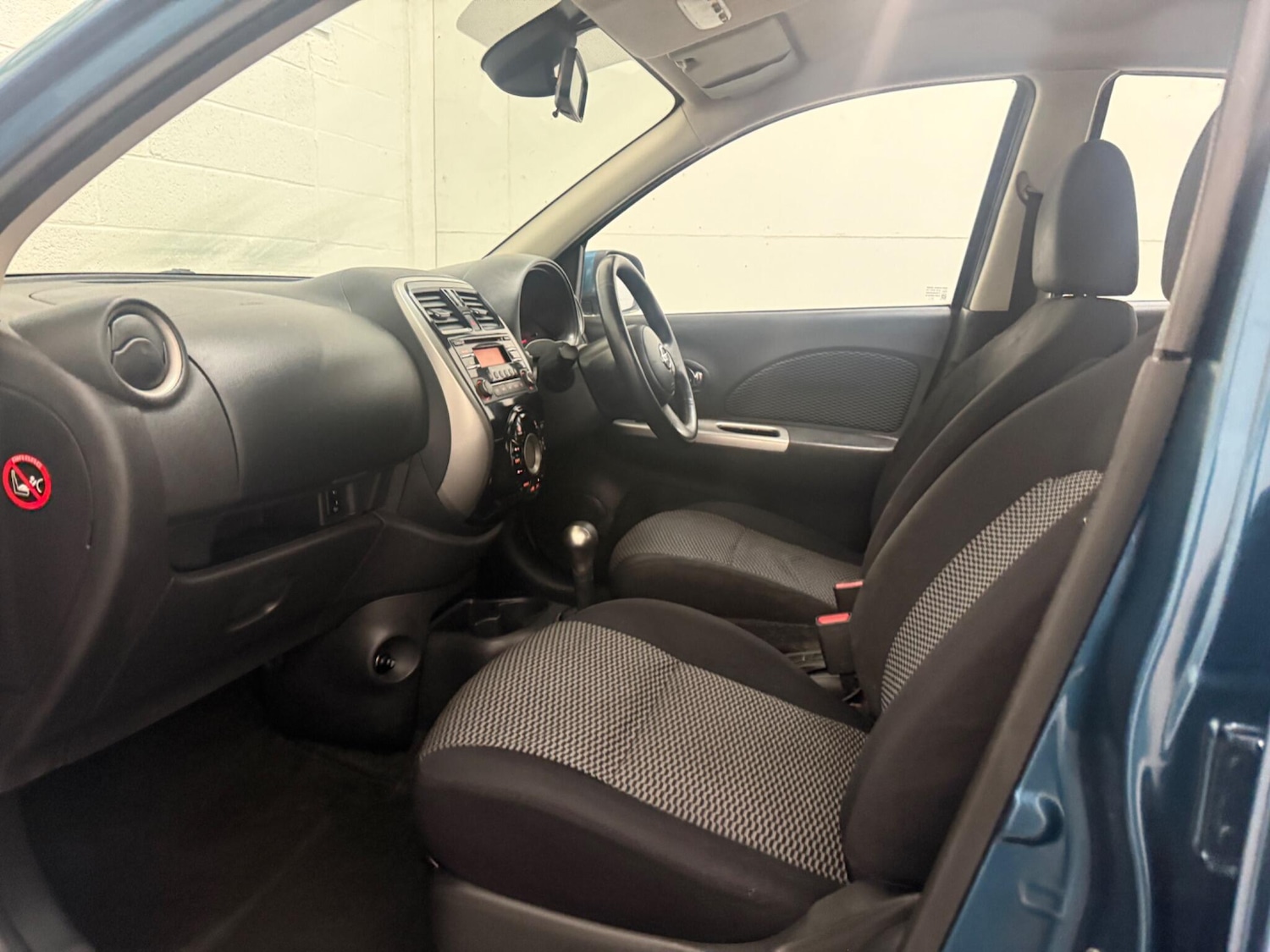 Used Nissan Micra 2015 for sale - 76935977: Photo 44