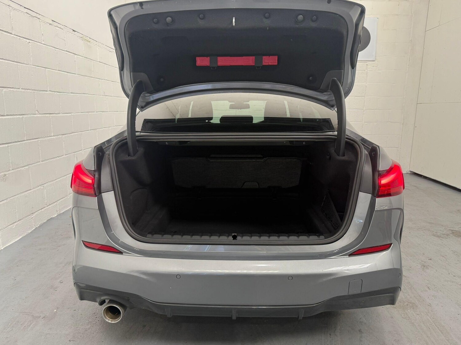 Vehicle 44