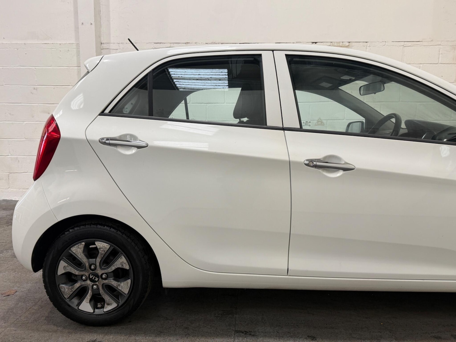 Used Kia Picanto 2015 for sale - 76485386: Photo 12