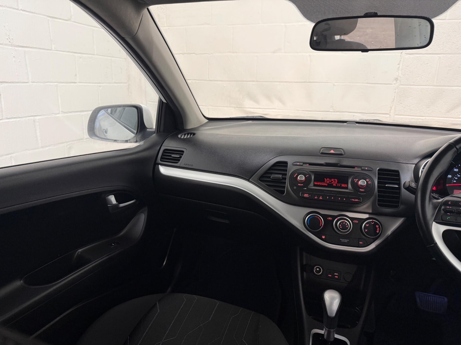 Used Kia Picanto 2015 for sale - 76485386: Photo 17