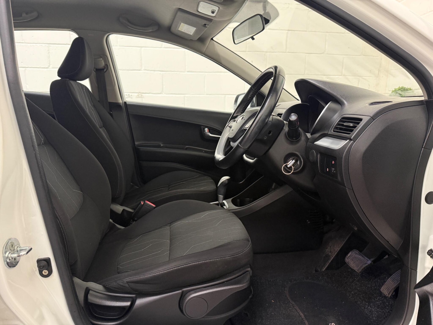 Used Kia Picanto 2015 for sale - 76485386: Photo 19