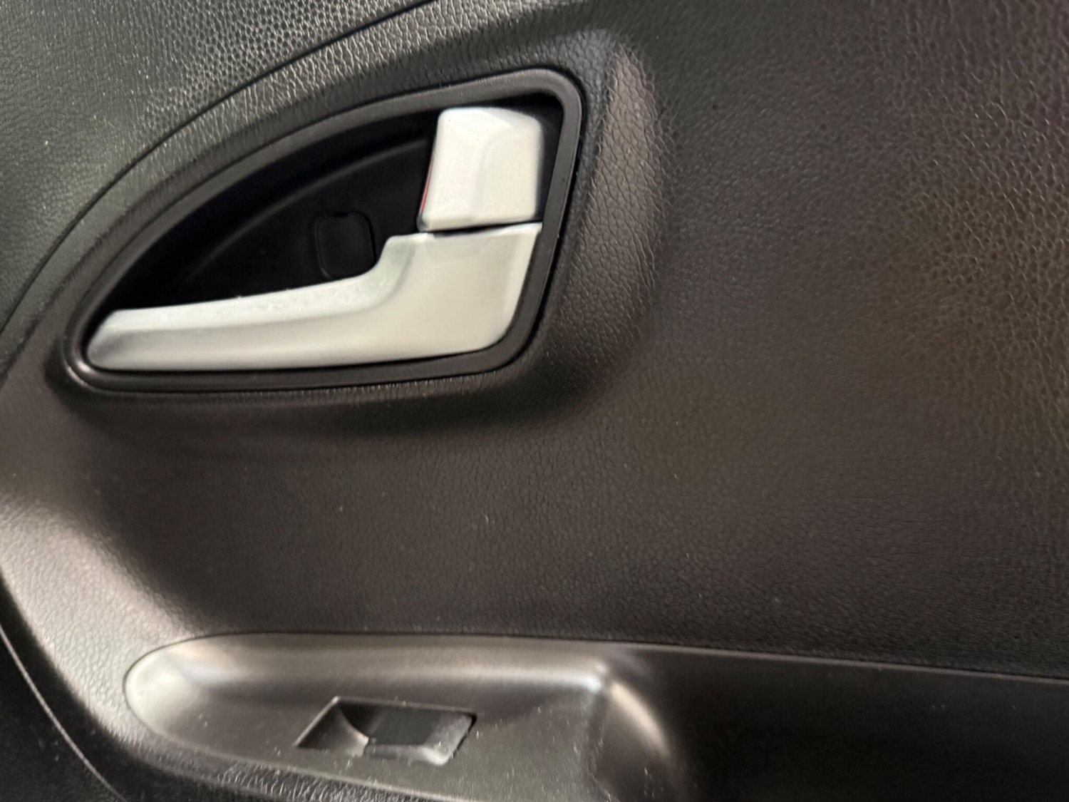 Used Kia Picanto 2015 for sale - 76485386: Photo 31