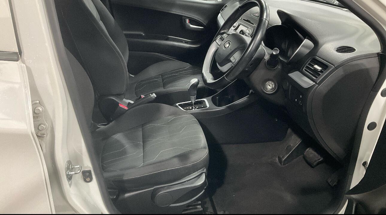 Used Kia Picanto 2015 for sale - 76485386: Photo 6